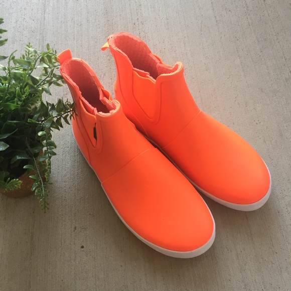 sperry ankle rain boots